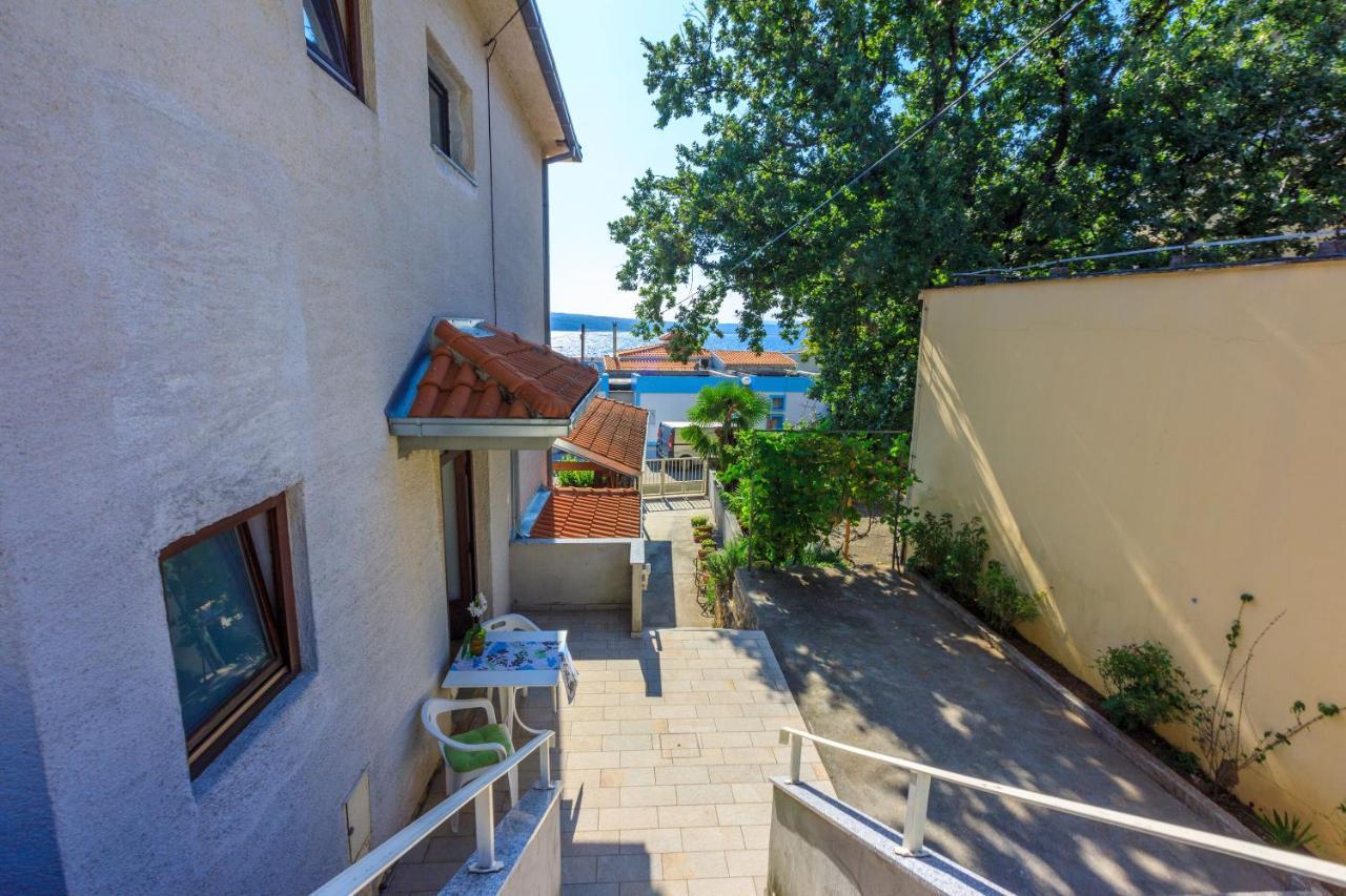 Apartment Roni Crikvenica Exterior foto